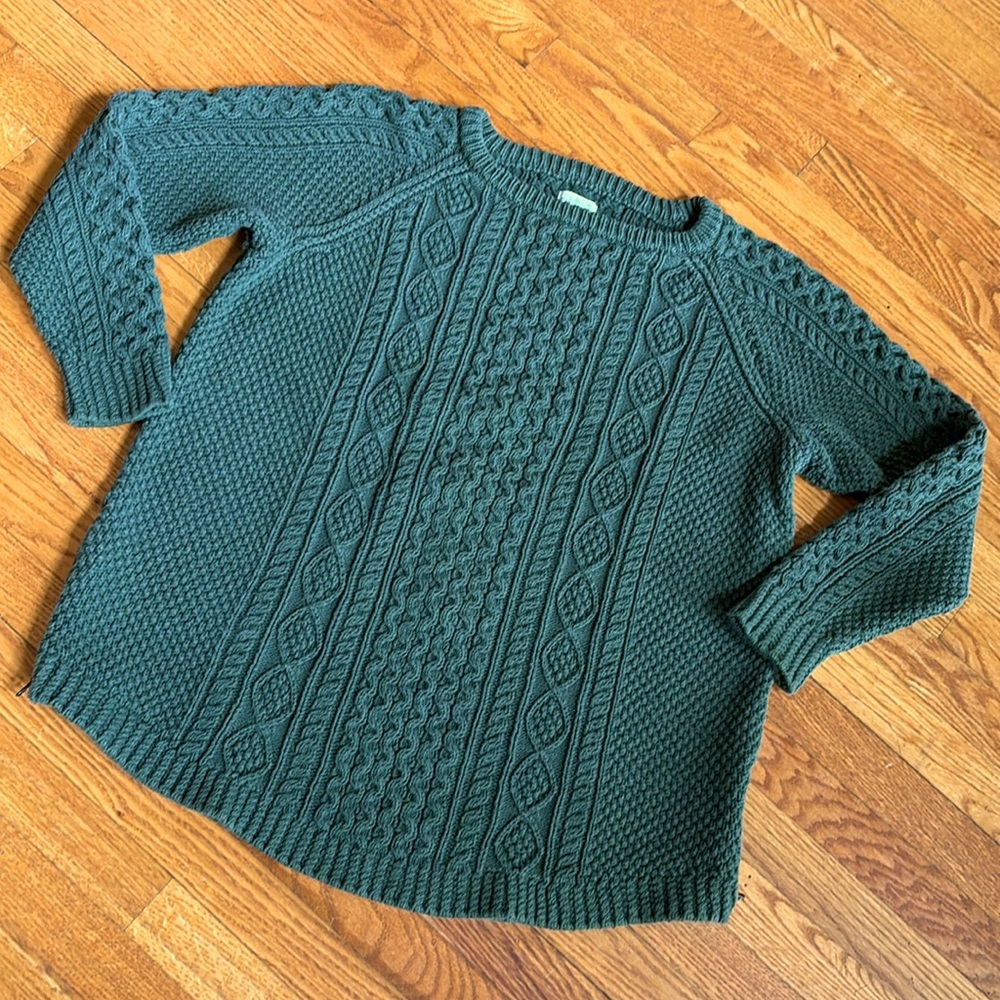 L.L. Bean Women's Cable Knit Sweater in Forest Green